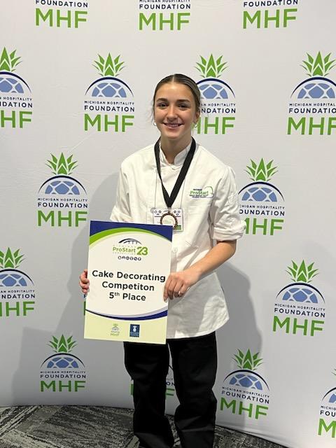 baisdcc's tweet photo. Ava Adcock (Western High School) brought home 5th Place in Cake Decorating at ProStart! Way to go, Ava; you are a great addition to the Culinary program!

#baisd #baisdcc #bayarenaccareercenter https://t.co/2y5x6vkE8X