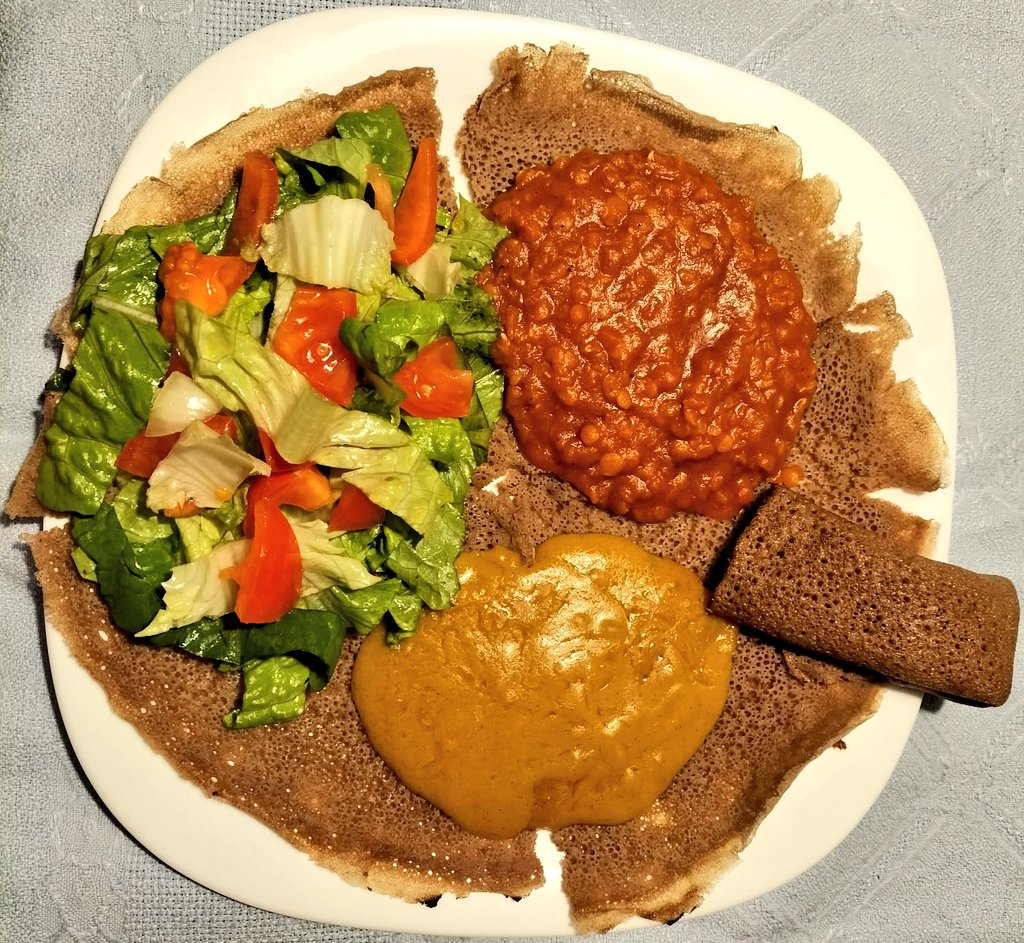 ItalTuscany's tweet image. #CHEBOR today original Ethiopian dish! 💚💛❤️ #Vegan #goVegan
