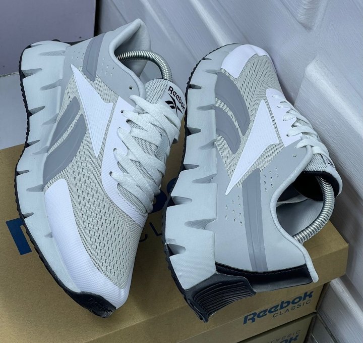 reebok aztrek promo