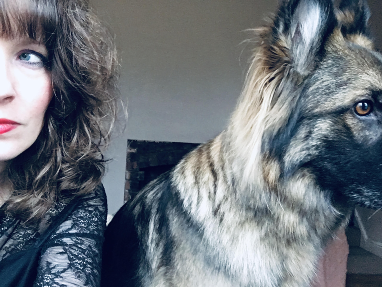 International Women's Day - what is feminist archival practice? Interview with <a href="/heritagemcr/">Dr Jenna C. Ashton</a> ...

allouryesterdays.info/2023/03/07/int…