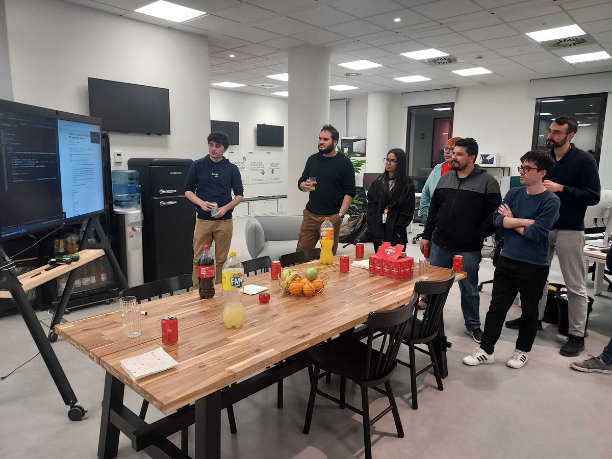 bcnswcraft's tweet image. Closing today's coding dojo, thanks to all attendees, @trikitrok and @thetrainline. Excellent discussions and learnings! Stay tuned to our meetup meetu.ps/c/1yD1b/sJyPP/a, more practice coming soon 💥#softwarecrafters #codingdojo  #kata