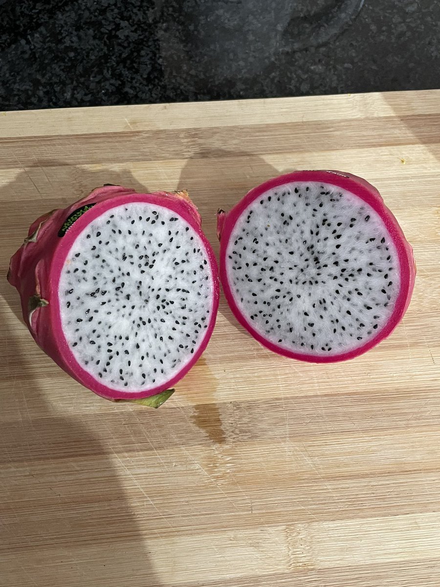 dragonfruit is the gayest fruit