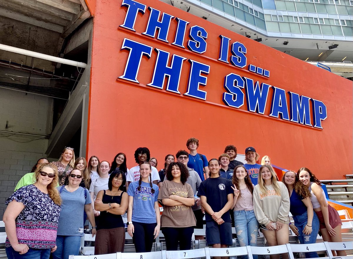 WCHS College and Career (@chapelcareerlab) on Twitter photo Wildcats went to Gator Country today to tour UF🐊Great day with our juniors! <a href="/WCHS_Wildcats/">Wesley Chapel High School</a> <a href="/UFAdmissions/">UF Admissions</a> Wildcats went to Gator Country today to tour UF🐊Great day with our juniors! <a href="/WCHS_Wildcats/">Wesley Chapel High School</a> <a href="/UFAdmissions/">UF Admissions</a>