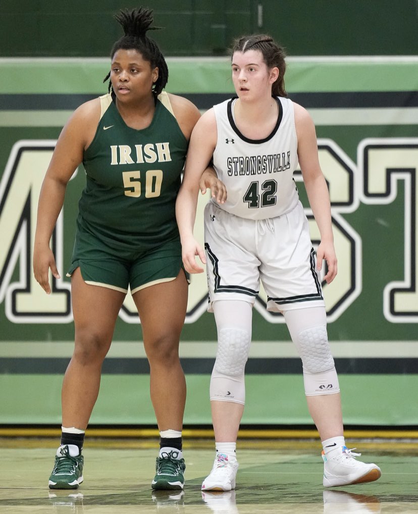 Congrats to these young ladies for earning All-Conference honors for GCC! <a href="/tnb_bass/">Taylor Bass</a> and <a href="/KenzieSchulz2/">Mackenzie Schulz</a> for 1st team! <a href="/sjbass34/">Sydney Bass</a> and <a href="/eszter350/">Eszter Dioszegi</a> for honorable mention! Great job ladies!💪🏼🏀💚 <a href="/scsmustangs/">Mustang Athletics</a>