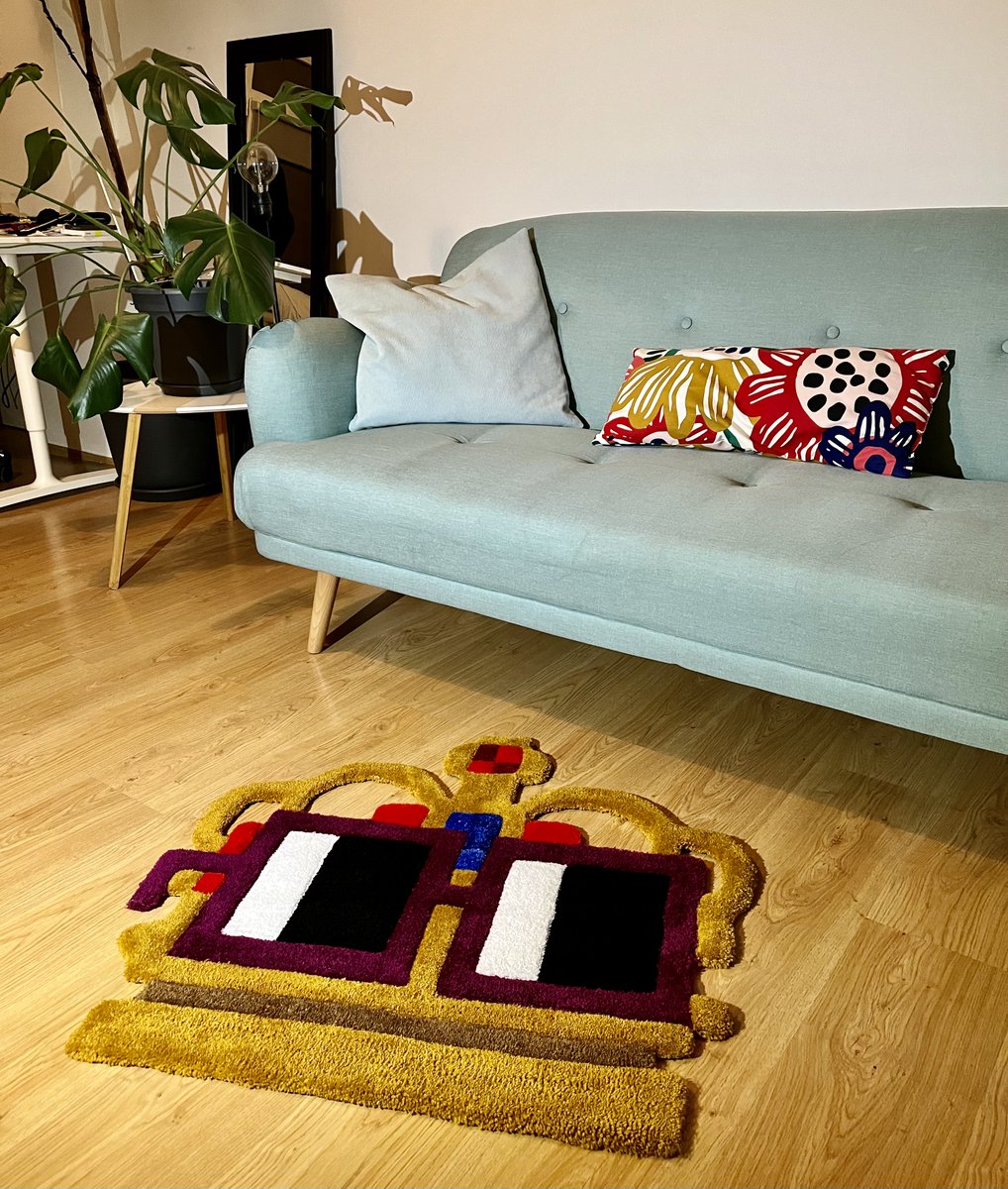 matyETH's tweet photo. ✨GIVEAWAY ✨
Now is your chance to get a comfy nounish rug! 👑

⚠️Rules:
• quote tweet this with the image of your favorite LilNoun (I'll turn this into a rug)
• follow me and @lilnounsdao 
• subscribe to my newsletter (link below/my BIO)
• DL in ~60 hours (Friday 10am CET) https://t.co/nQlnJQfRAQ