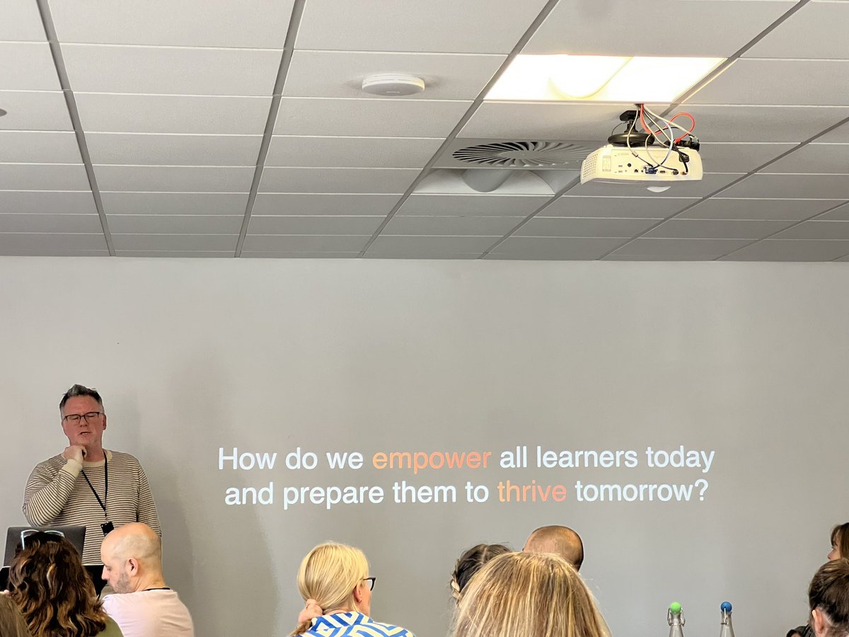 Hannah Croskery ADE tweet media