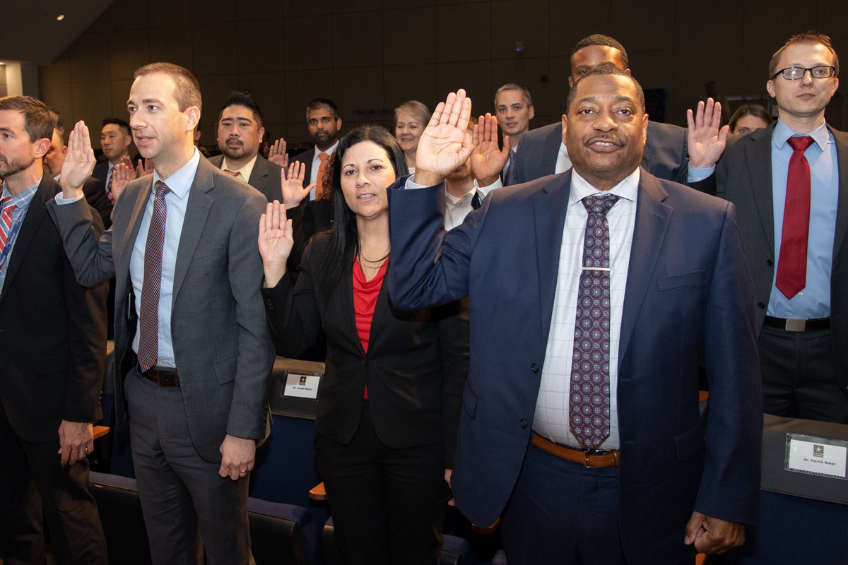 USAGAPG's tweet photo. Thirty-five members of APG Senior Leadership Cohort 14 celebrated completing the rigorous 10-month program during a graduation ceremony at the Mallette Auditorium Feb. 16, 2023. Read more here: https://t.co/2df8Zdl7a9 https://t.co/OpSDytKSKJ