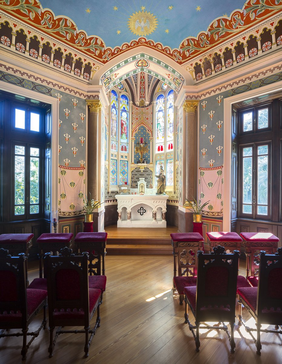 3D_Dreams8's tweet photo. A Window to the World”: The Biester Palace is unique. Inspired by meditation and by the interesting stained-glass windows,the “Circle” Jewel was born, as a symbol of Thought, Reflection and Focus. Soon, we’ll share https://t.co/mrFxuu5MoU #sintra #biesterpalace #Tourism #travel https://t.co/PqoFHVM1I6