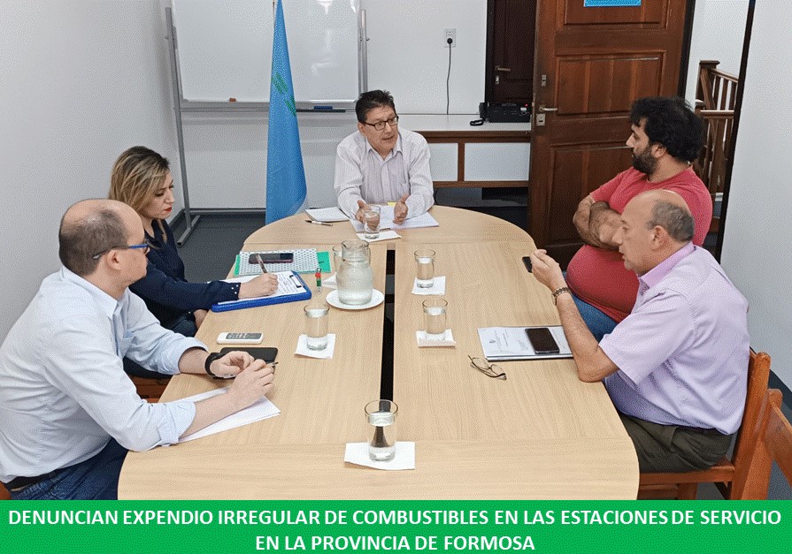 LA DEFENSORIA DENUNCIO QUE LAS ESTACIONES DE SERVICIO SON LAS RESPONSABLES DE LA VENTA A GRANEL EN FORMA IRREGULAR, LO QUE PROVOCA LA EXISTENCIA DEL ACOPIO DE COMBUSTIBLES