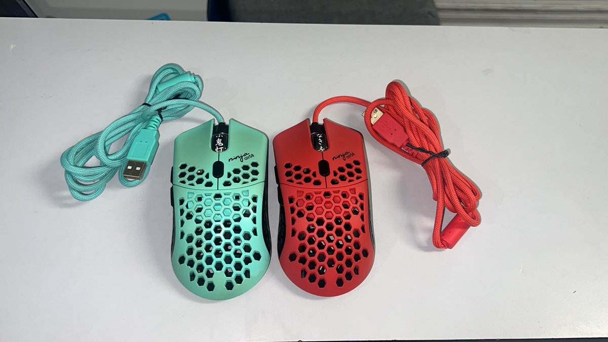 Selling both colors (Ninja Air58 Final Mouse) DM me