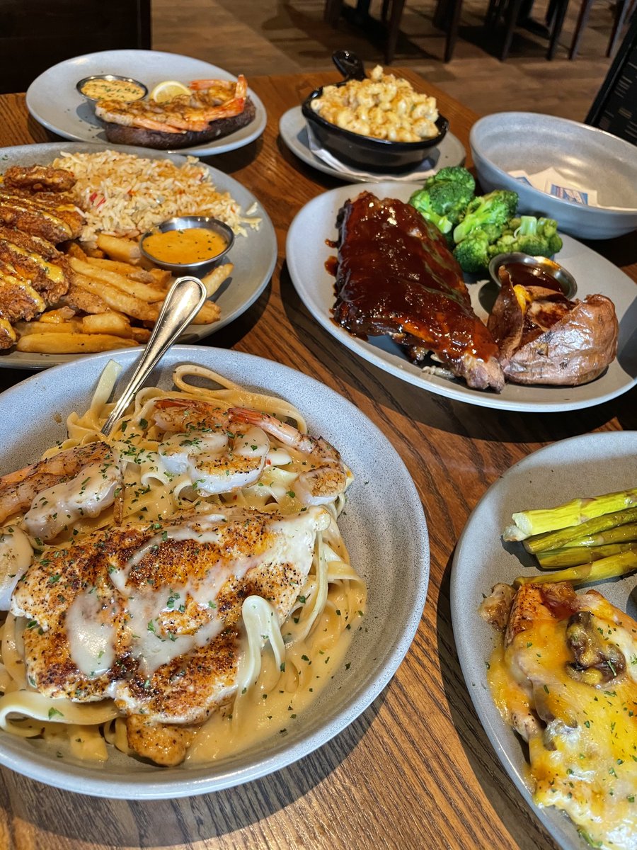 Outback Steakhouse on Twitter "Everyone wants a seat at the table"