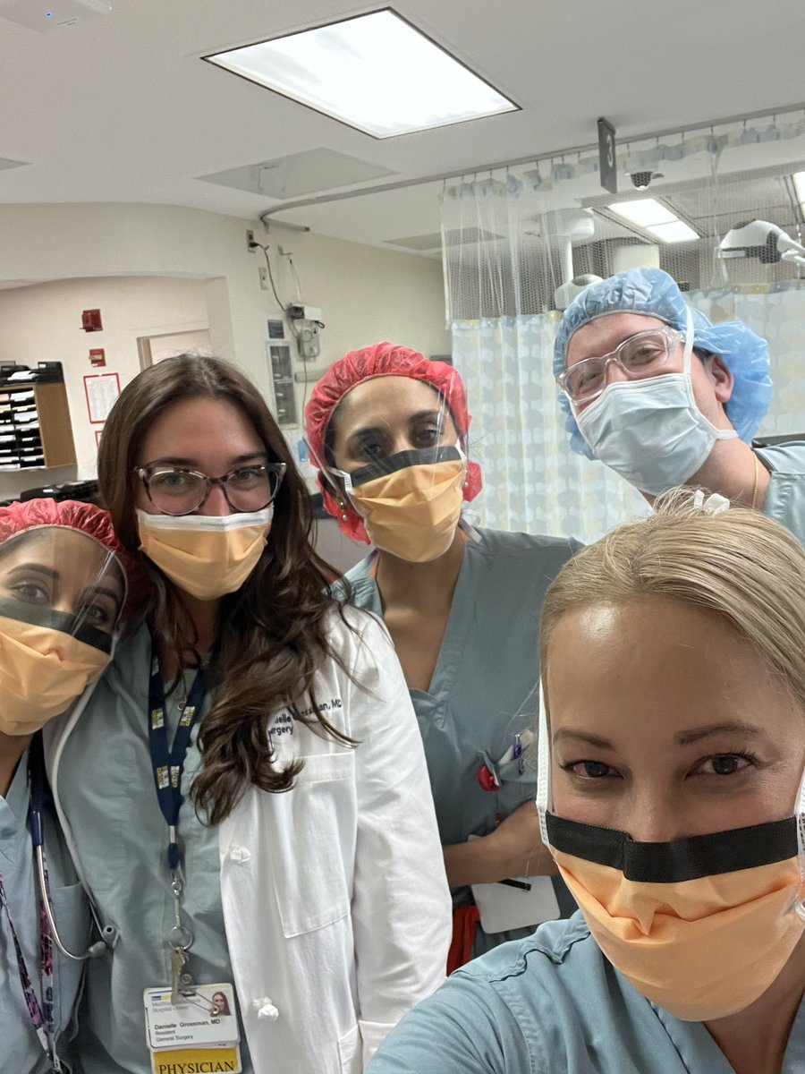 MedSTAR Trauma. <a href="/GUH_WHCSurgRes/">Georgetown-WHC General Surgery Residency</a> ready to GO 👍🏽💛💪🏽
