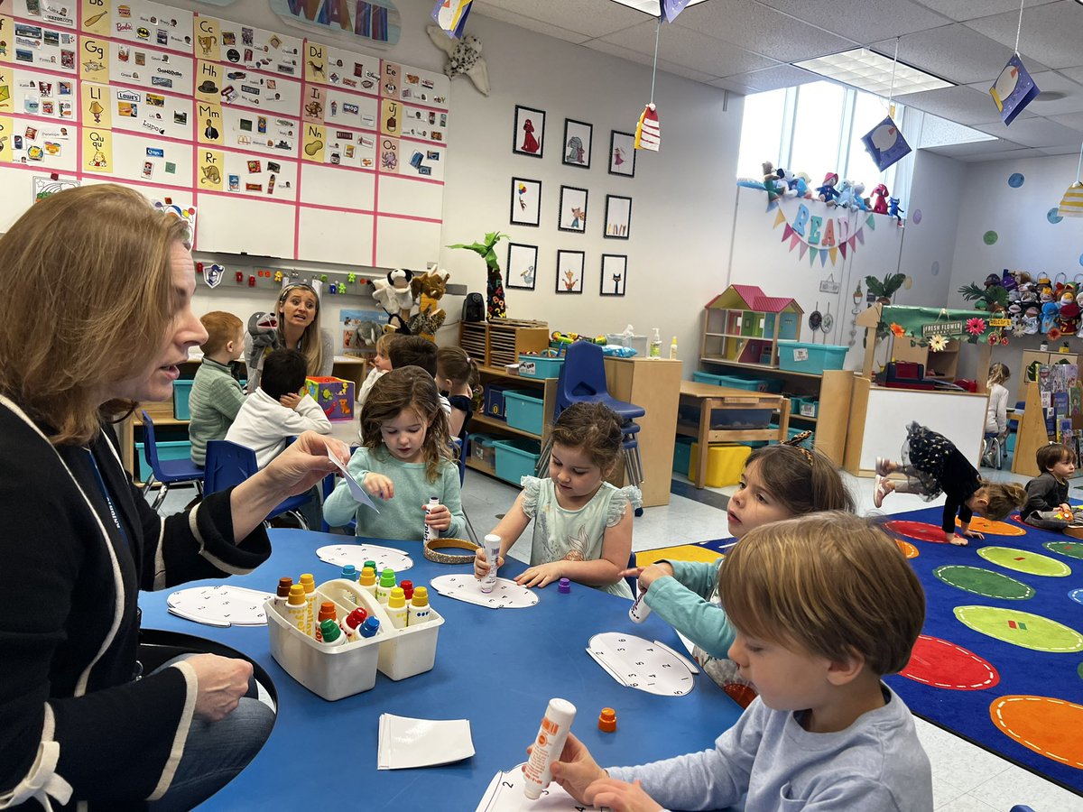 slevin_prek's tweet photo. Fish bowl numbers! ๐ #fhleads #petstudy https://t.co/4AfknJRcTs