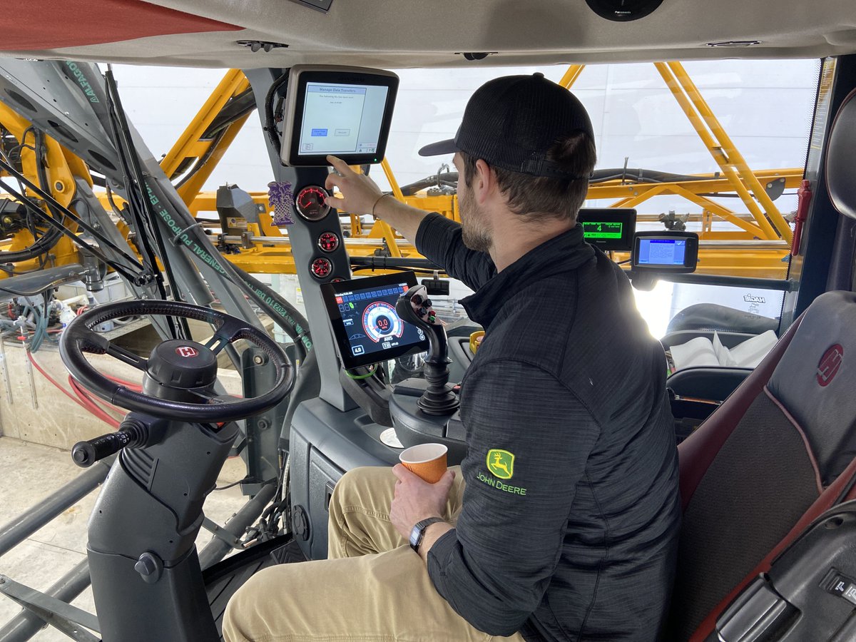 PremierEquip1's tweet photo. Successful day in Listowel at the Hagie Sprayer Optimization Clinic! Thanks to everyone who attended and our team of experts for sharing. #hagie https://t.co/3ELlARhYRD