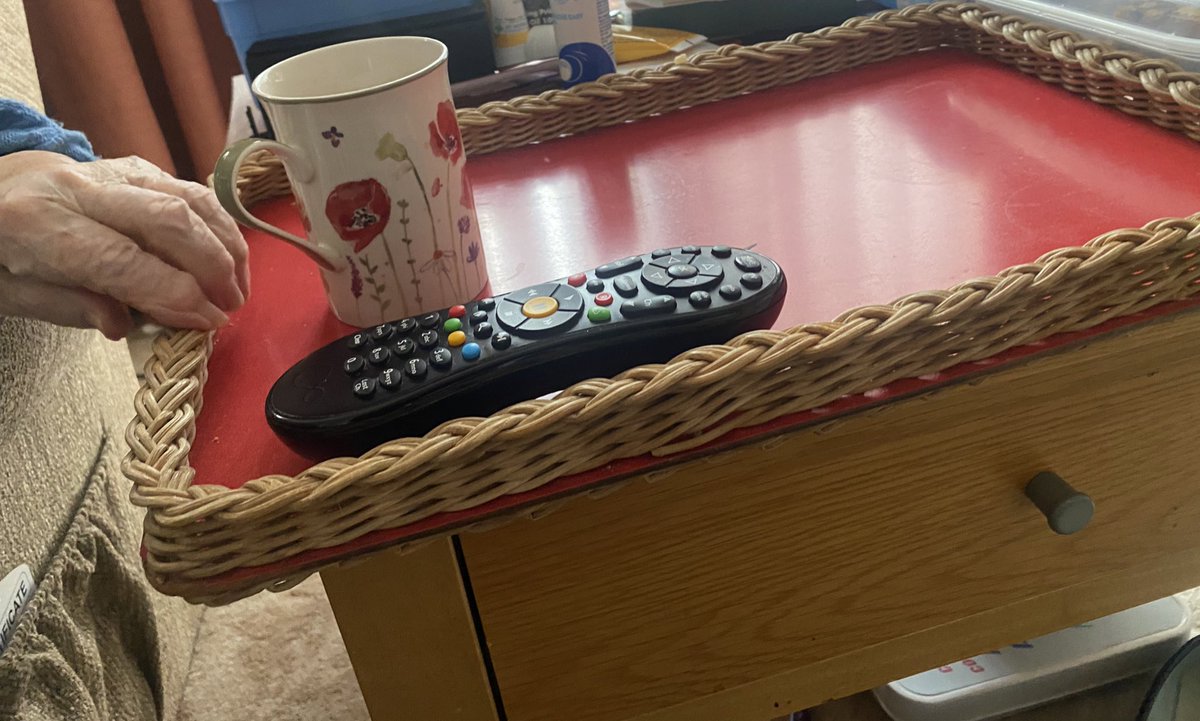 sherlynmelody's tweet image. I met a 96 year old lady this week who showed me a tray she made about 60 yrs ago under Occupational Therapy when she was in hospital. She gave me consent to take a picture. I was well impressed at seeing #basketweaving first hand! 😆#OccupationalTherapy #BasketWeaving #OTHistory