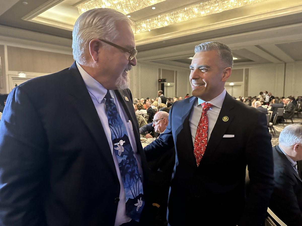 RepCiscomani's tweet photo. Honored to present the 2023 Defense Community Champion Award to Rick Mueller today.
Thank you Rick for your service as mayor, keeping @SierraVistaAZ one of the best places in AZ & America for military families & for your continued support of Ft. Huachuca! @defensecomm #ADCSummit https://t.co/NveBxsZLW8