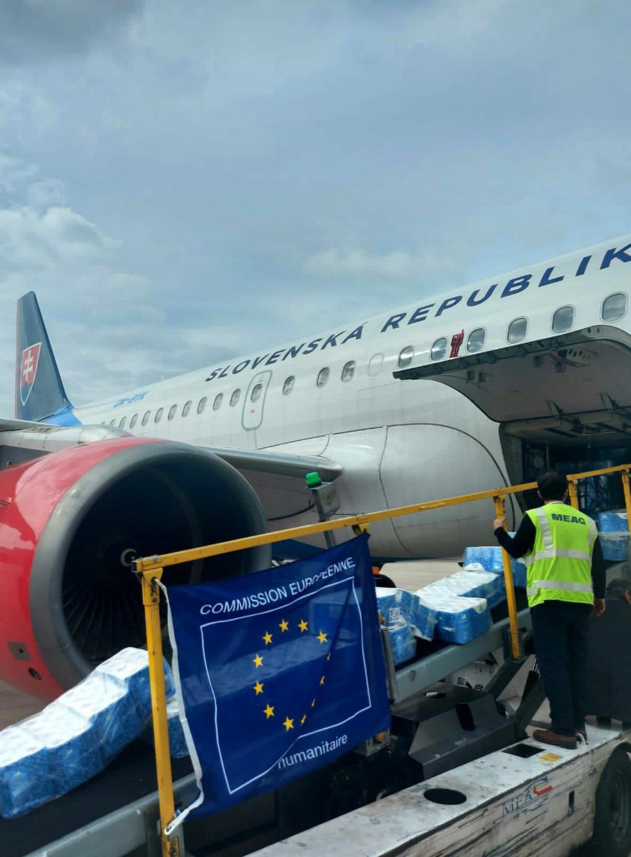 MarekVarga14's tweet photo. 2️⃣nd shipment of in-kind HUM aid🆘 from 🇸🇰 4 Syria🇸🇾has arrived. Ongoing response of 🇸🇰 to the devastating earthquake hitting 🇹🇷 and 🇸🇾 in February. Civil Protection Team of @European Commission 🇪🇺 in cooperation with the @WFP
#ODAmatters 
@IngridBrockova  @St'ElizabethUniversity https://t.co/T4EEO6iIOK