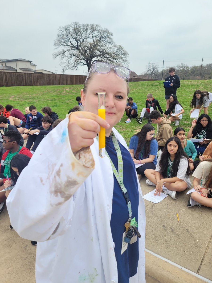 Rebekah Beard (@rebekah_beard) on Twitter photo <a href="/Carroll_Middle/">Carroll Middle</a> science is where it's at! Our students had a fabulous day learning about the signs telling us a chemical reaction is taking place. 8th grade teachers joined forces to demonstrate elephant toothpaste, liquid sunshine and magnesium burning. <a href="/Carroll_Middle/">Carroll Middle</a> science is where it's at! Our students had a fabulous day learning about the signs telling us a chemical reaction is taking place. 8th grade teachers joined forces to demonstrate elephant toothpaste, liquid sunshine and magnesium burning.
