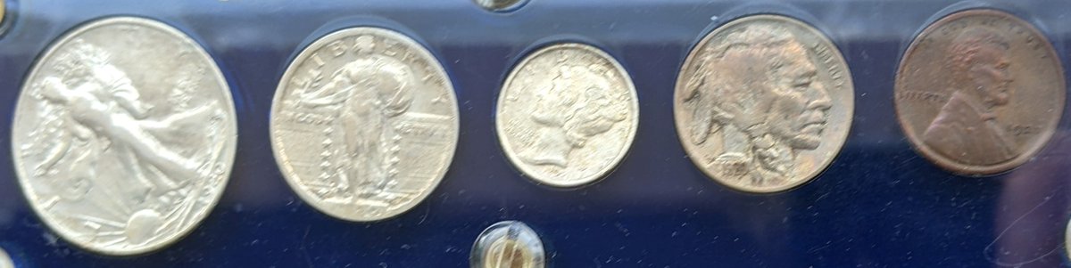 ERarities's tweet image. 1920 U.S. Year Coin Set XF AU - ebay.com/itm/1449679291… #eBay via @eBay #coin #coinset #1920s #antique #collectible #vintage #collector #online #marketplace #forsale #numismatic