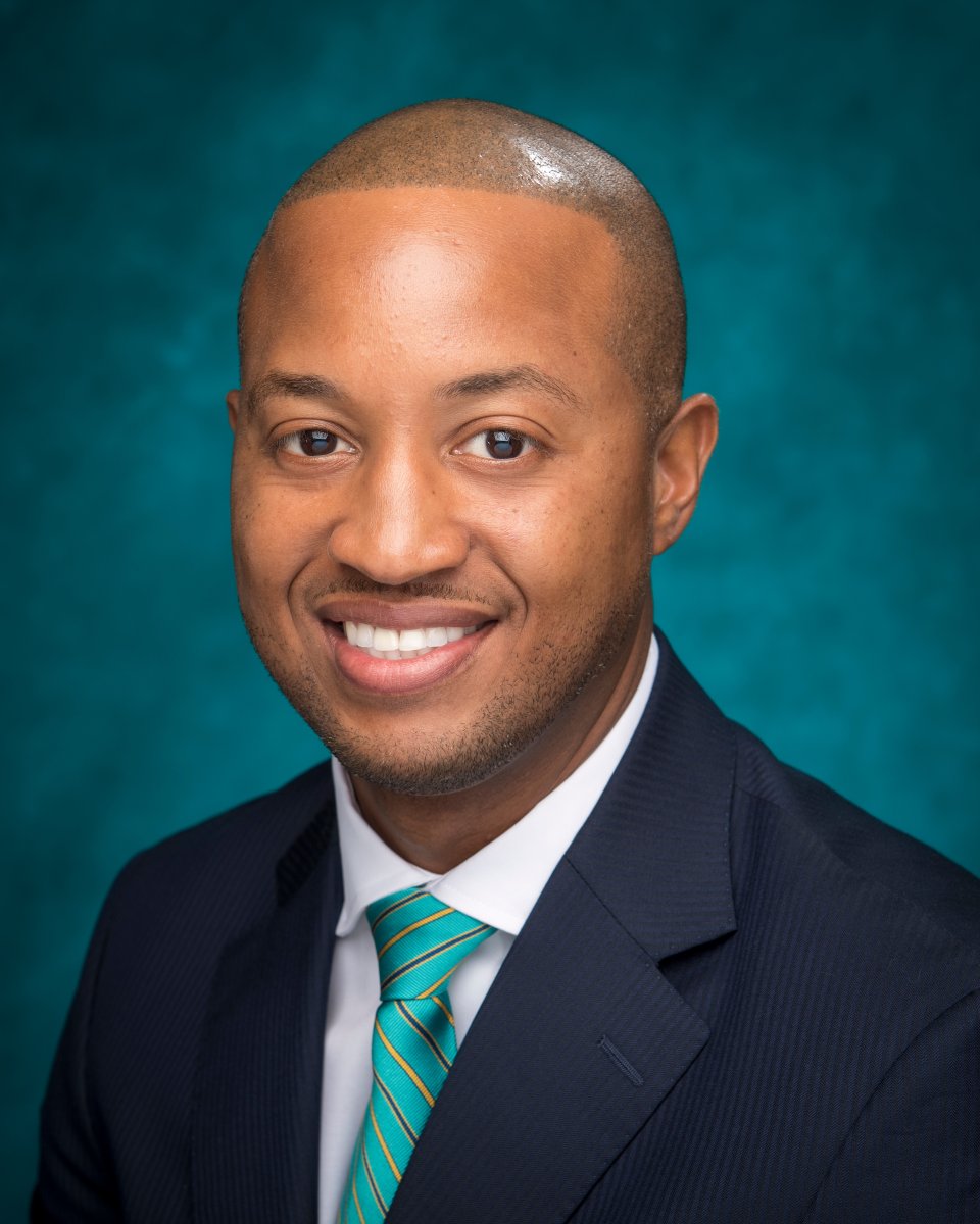 UNCW Men's Basketball team will battle tonight for the CAA league championship against the College of Charleston. Tipoff is at 7 p.m. in Washington, D.C.
Also, Coach Takayo Siddle has been named a finalist for the Ben Jobe Award and the Skip Prosser Man of the Year Award.