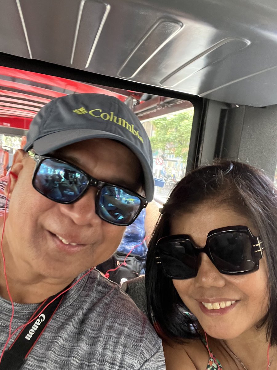 madel_suravilla's tweet photo. Wi-Fi in the Buenos Aires city tour bus.. just fantastic hop on hop off bus.. 🚌 #grayline #buenosaires #argentina 🇦🇷 https://t.co/l6DPx7B7NK