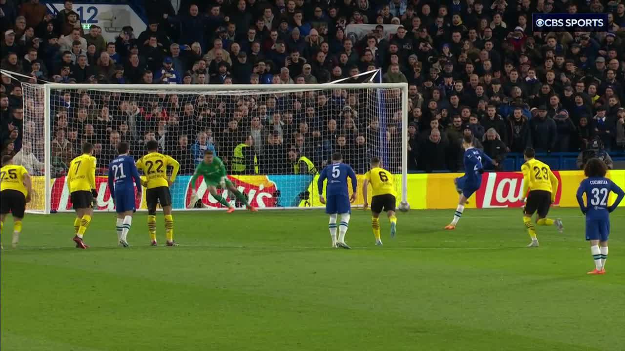 Kai Havertz gives Chelsea the lead on aggregate. 🎯

Chelsea score twice in a game for the first time since December 27th, 2022.”