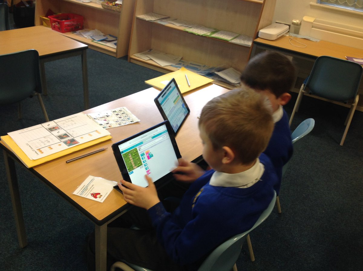 MissHampton4's tweet image. Class 4 have been thoroughly enjoying their Code Studio lessons recently building code, testing algorithms and debugging them when needed. #teamcarrmill #carrmillcomputing