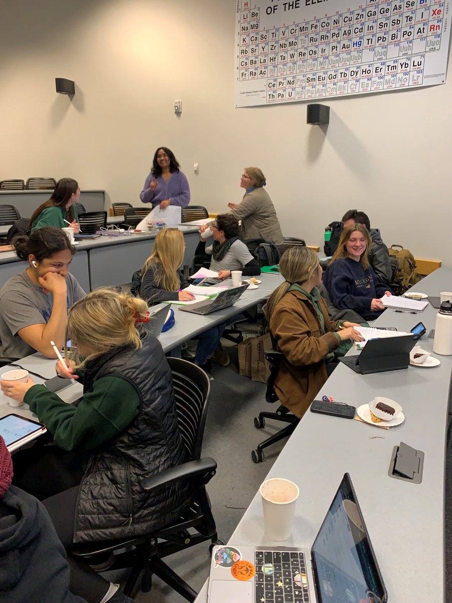 Thank you to everyone who helped make the Cocoa and CEFNS event a success last night! CEFNS students and NAU tutors came together to prepare for Midterms accompanied with hot cocoa and snacks.