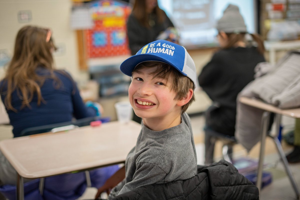 ccsdschools's tweet image. Friday was hat day at Festa, and many students & staff could be seen sporting these positive and stylish 21 Pineapples hats! They were sold by students to raise money for our #communitybasedlearning programs, but selling the hats was a real #HandsOnLearning experience itself!
