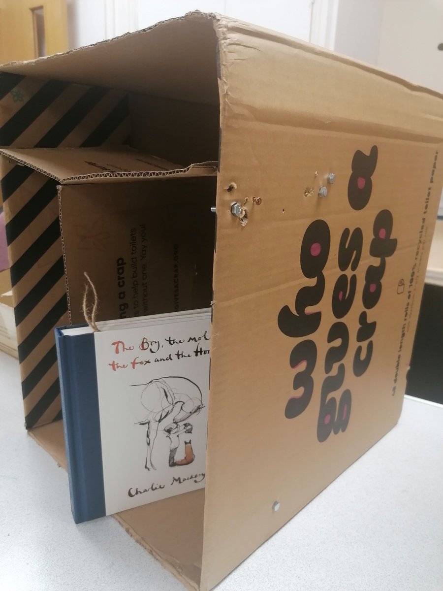 Another use for a <a href="/WhoGivesACrapTP/">Who Gives A Crap</a> box at <a href="/10thGuides/">10thFalmouthGuides&Rangers</a> this eve - bookshelf construction!
Finished with our new 'thought for the week' - #ThankYou <a href="/charliemackesy/">charlie mackesy</a> for a beautiful book 💕
#Girlguiding #Volunteer