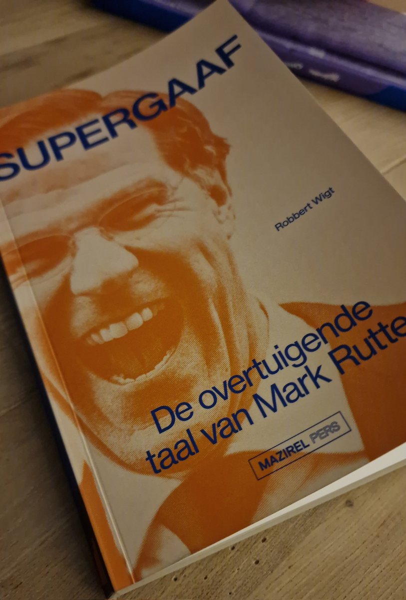 Jeroen Verwoort (@jeroenverwoort) on Twitter photo Een must-read voor iedereen die wel eens in het openbaar spreekt en de politieke fijnproever door <a href="/robbertw89/">Robbert Wigt</a>. Mooie analyse van de retorische kwaliteiten en het verbale gereedschap van <a href="/MinPres/">Dick Schoof</a>.
(En met, geef ik toe, voor iedere bestuurder behoorlijk wat herkenbare dingen) Een must-read voor iedereen die wel eens in het openbaar spreekt en de politieke fijnproever door <a href="/robbertw89/">Robbert Wigt</a>. Mooie analyse van de retorische kwaliteiten en het verbale gereedschap van <a href="/MinPres/">Dick Schoof</a>.
(En met, geef ik toe, voor iedere bestuurder behoorlijk wat herkenbare dingen)