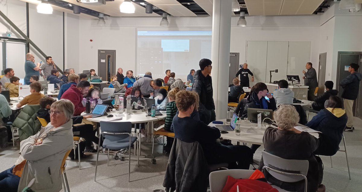 CoderDojoKU's tweet image. Just a few photos from the wonderful February session of @CoderDojo at @KingstonUni. Lots of activities, incl. Scratch (for beginners and intermediate/advanced), Python, Raspberry Pi Pico, Micro:bit, Unity.
Contact us at kingstonuniversity.uk@coderdojo.com to be added to the list