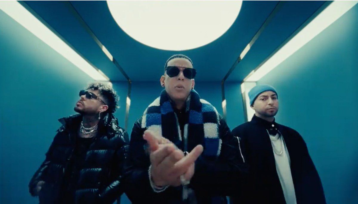 daddy_yankee's tweet photo. ¿Cual canción es? 👀🐐 https://t.co/xBEwSEySRn