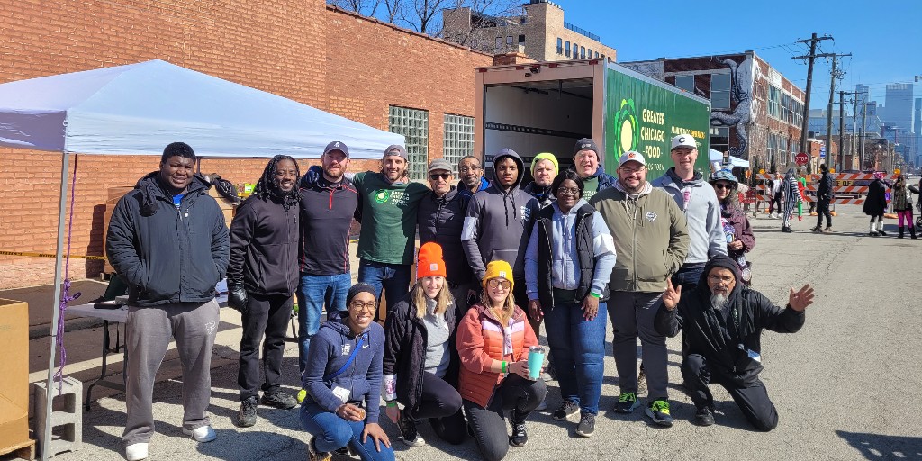 Chicago’s Food Bank tweet media