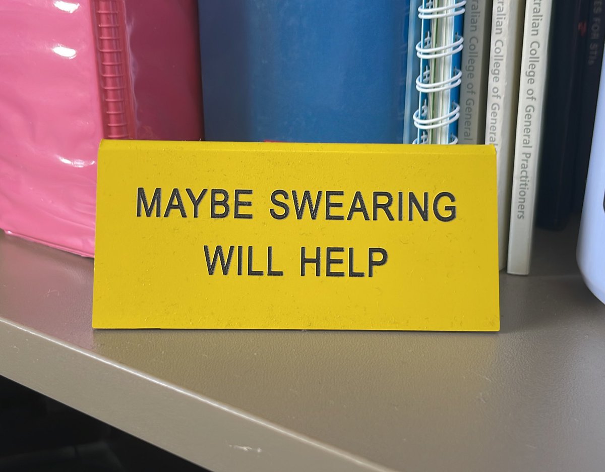 Paula Leach tweet media