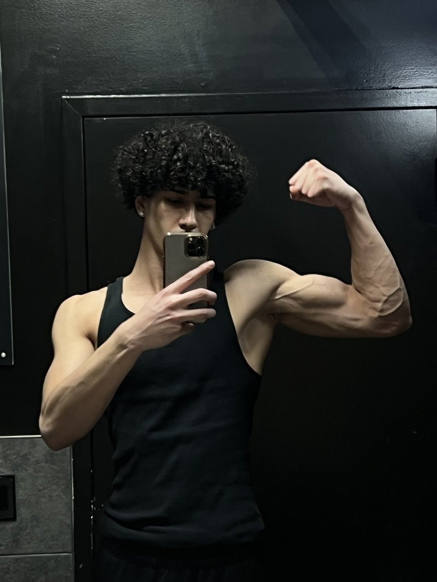 Elijah Rivera on Twitter: "ya want the exclusive?"