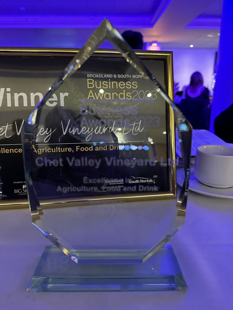 Chet Valley Vineyard tweet media