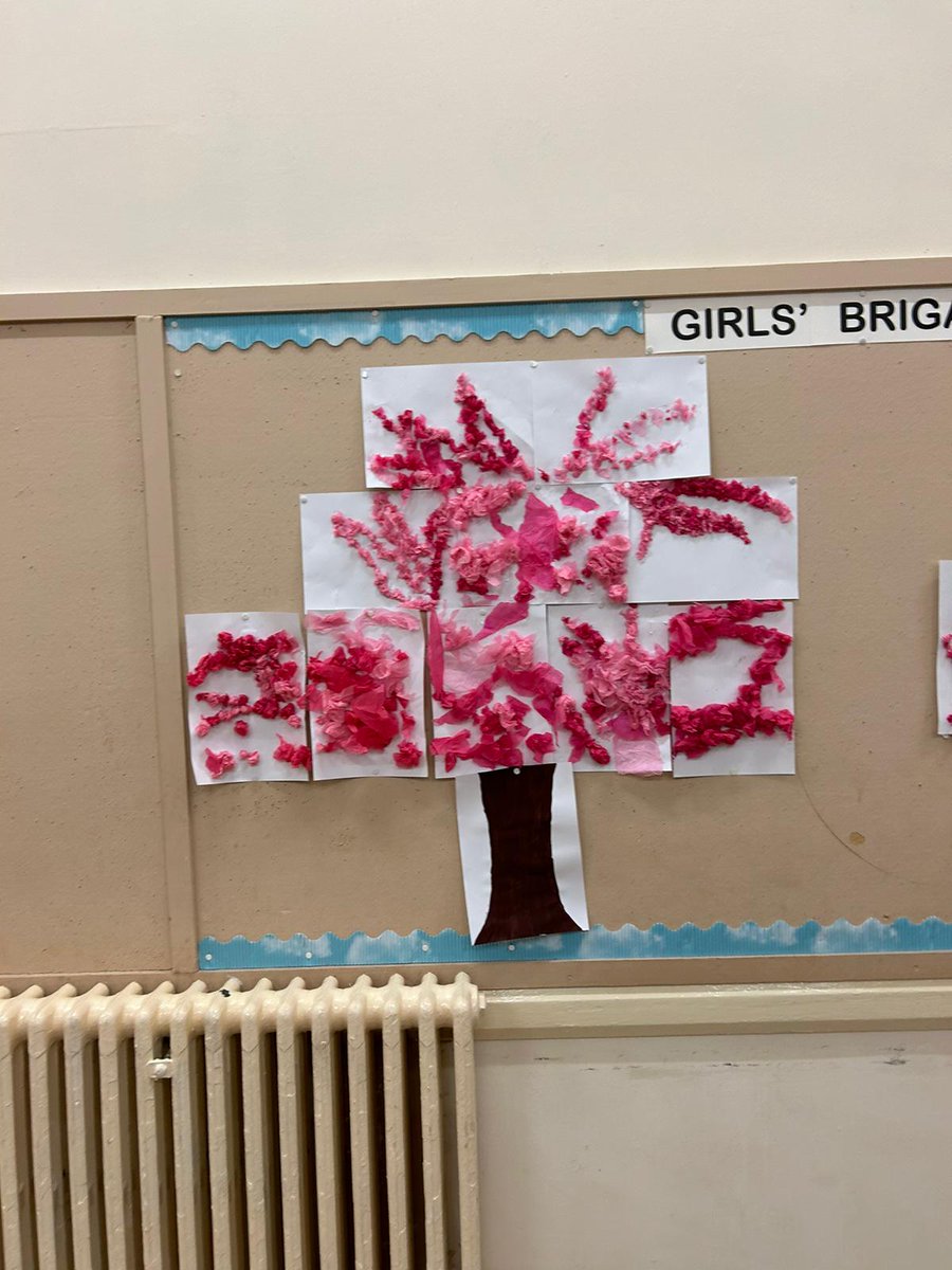 gb_1st's tweet photo. Tonight we made some lovely Cherry Blossoms to brighten up our wall. https://t.co/oromXRBNjm