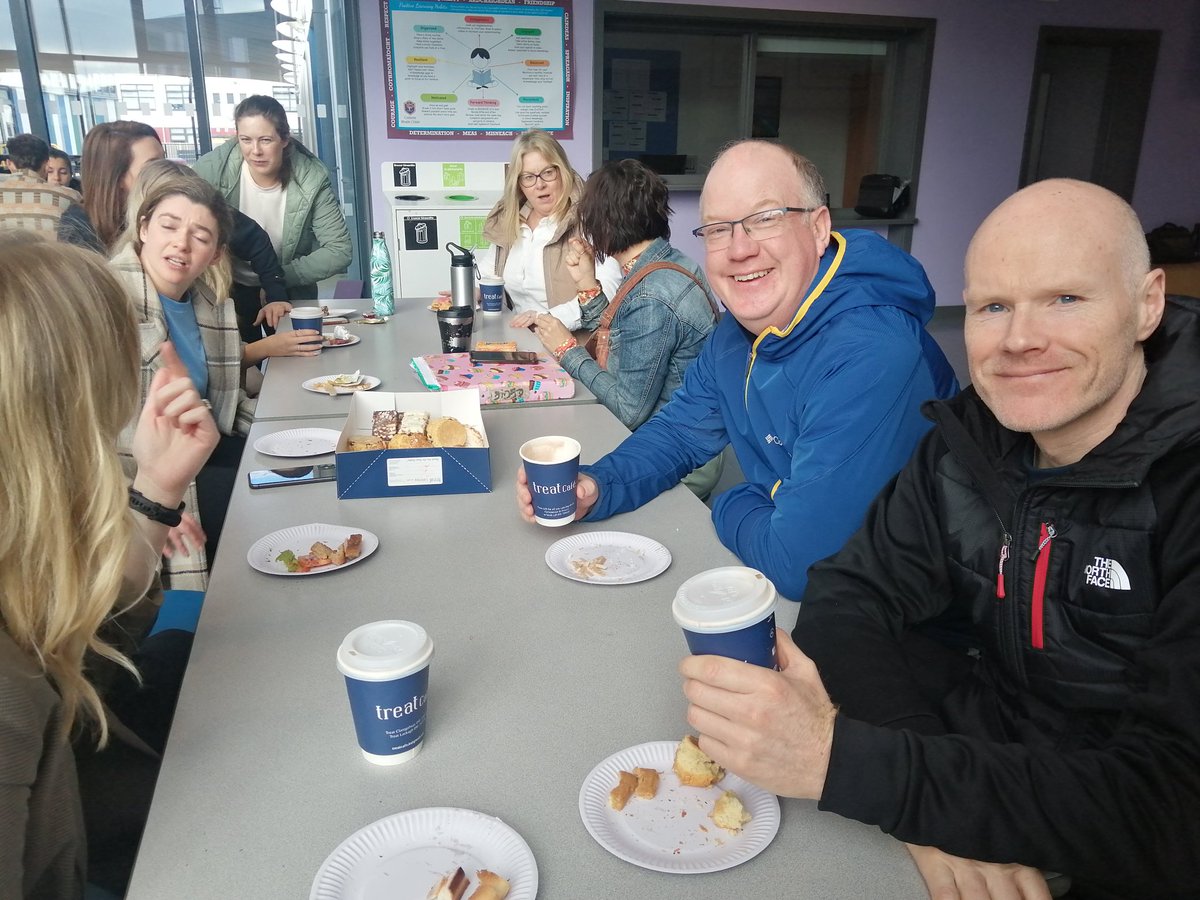 lorraine tweet media