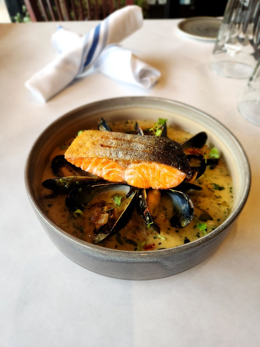 After you dine for Great Plates, save your receipt! These businesses are offering a discount with your Great Plates receipt:
Akinz 25% off purchase 
Ten Thousand Villages 20% off purchase 
Alpine Arts- The Colorado Showcase 20% off one item 
Pendleton 20% off purchase