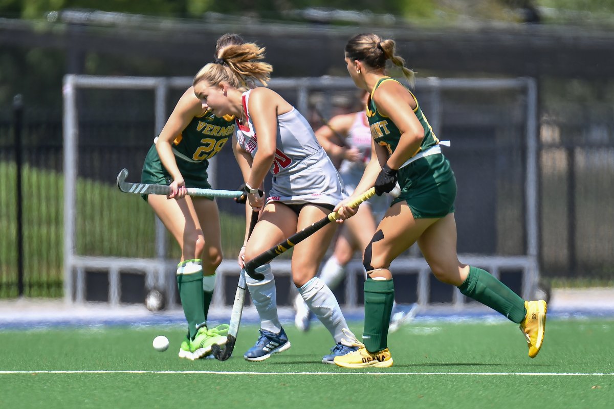 sacredheartfh's tweet photo. Heavy hearts in our family this evening. Freshman Anna Buhrmann has been in a serious skiing accident in Colorado. Please join us in sending your thoughts and prayers to Anna, her family and her friends.

"We Are SHU, and when one of us hurts, we all hurt." - Dr. Petillo https://t.co/polUdHIM0z