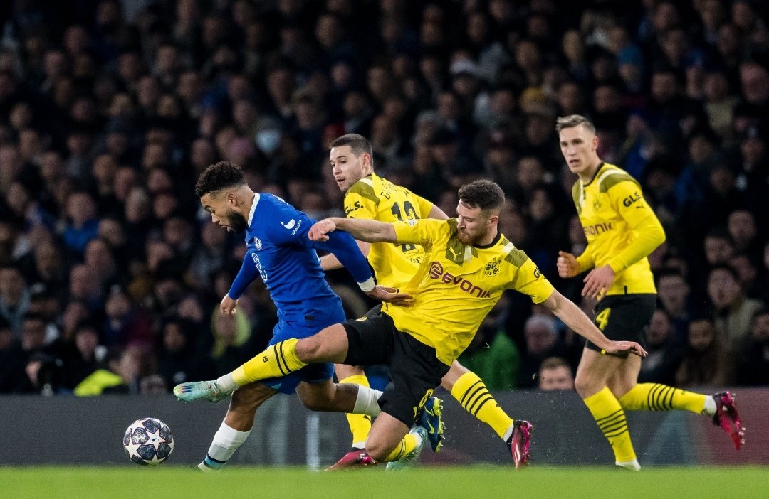 Chelsea faz 2 x 0 no Dortmund e se classifica para quartas da