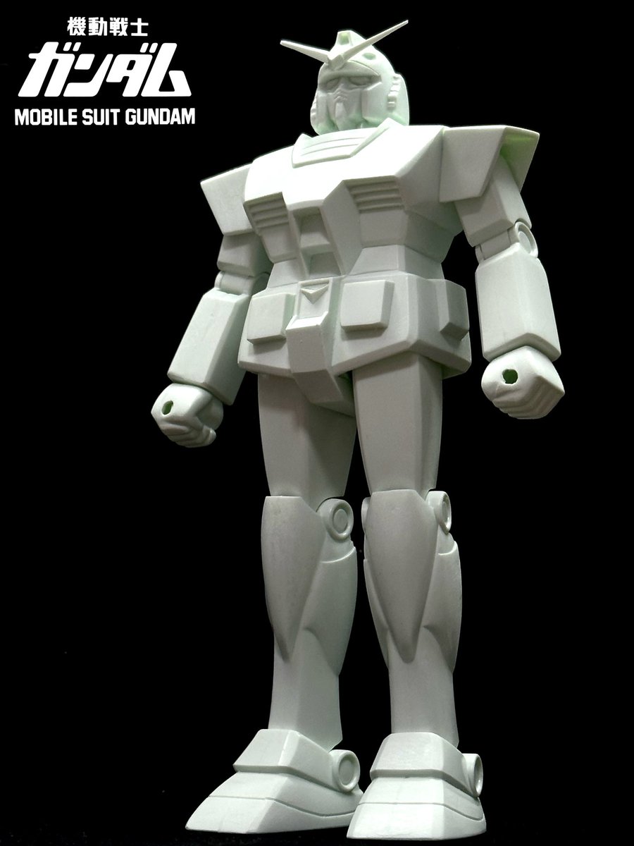 ベストメカのガンダム
塗装しないでも充分魅力的♡

#旧キット 
#ガンプラ