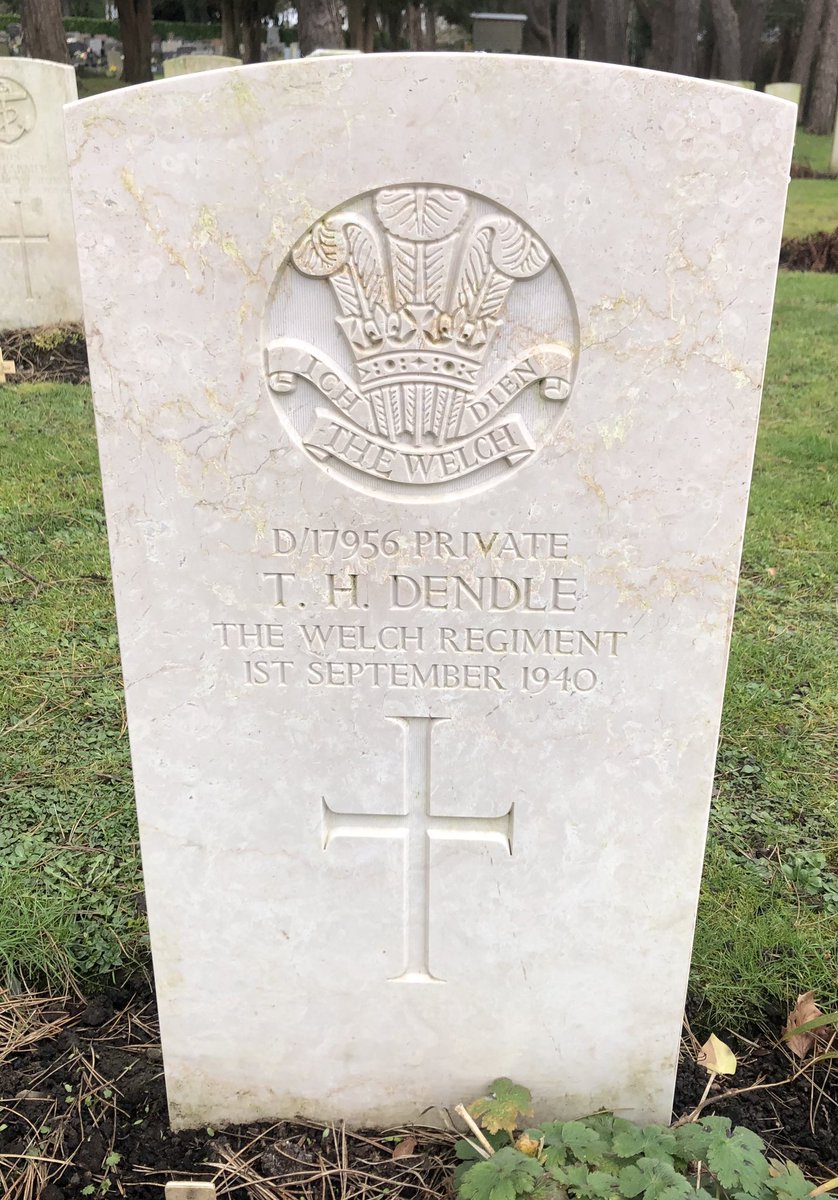 albymarch_alan's tweet image. Swansea (Morriston) Cemetery #Wales @CWGC
J.Cullen #RoyalWelchFusiliers
T.H.Dendle #WelchRegiment
V.M.Bennett #SouthWalesBorderers