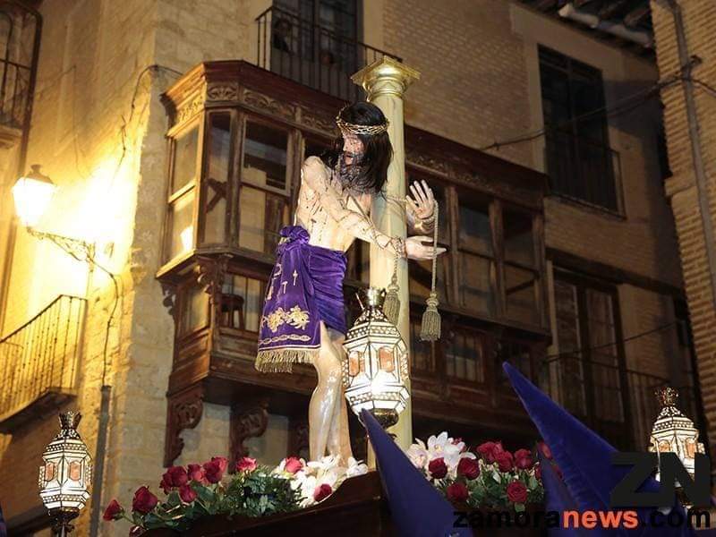 Acabamos de confirmar el acuerdo de nuestra asociación con nuestra muy querida Cofradía de Jesús Nazareno y Animas de la campanilla de la ciudad de Toro, para participar también en este 2023,en el traslado en procesión del Santo Ecce Homo que organizan en el Martes Santo.