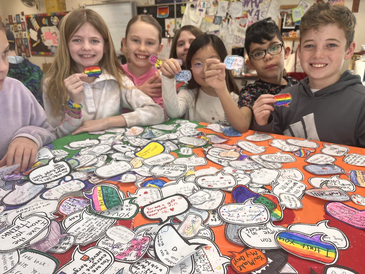 Words can positively impact those around us, let’s talk about ways we can say kind things, Dater School!! (And oh create cool art together in the process) 
Proud teacher here, students fill each 🫧 with personal words of kindness!
Go <a href="/datersocial/">DATER ELEMENTARY SCHOOL</a> 
#KindnessMatters