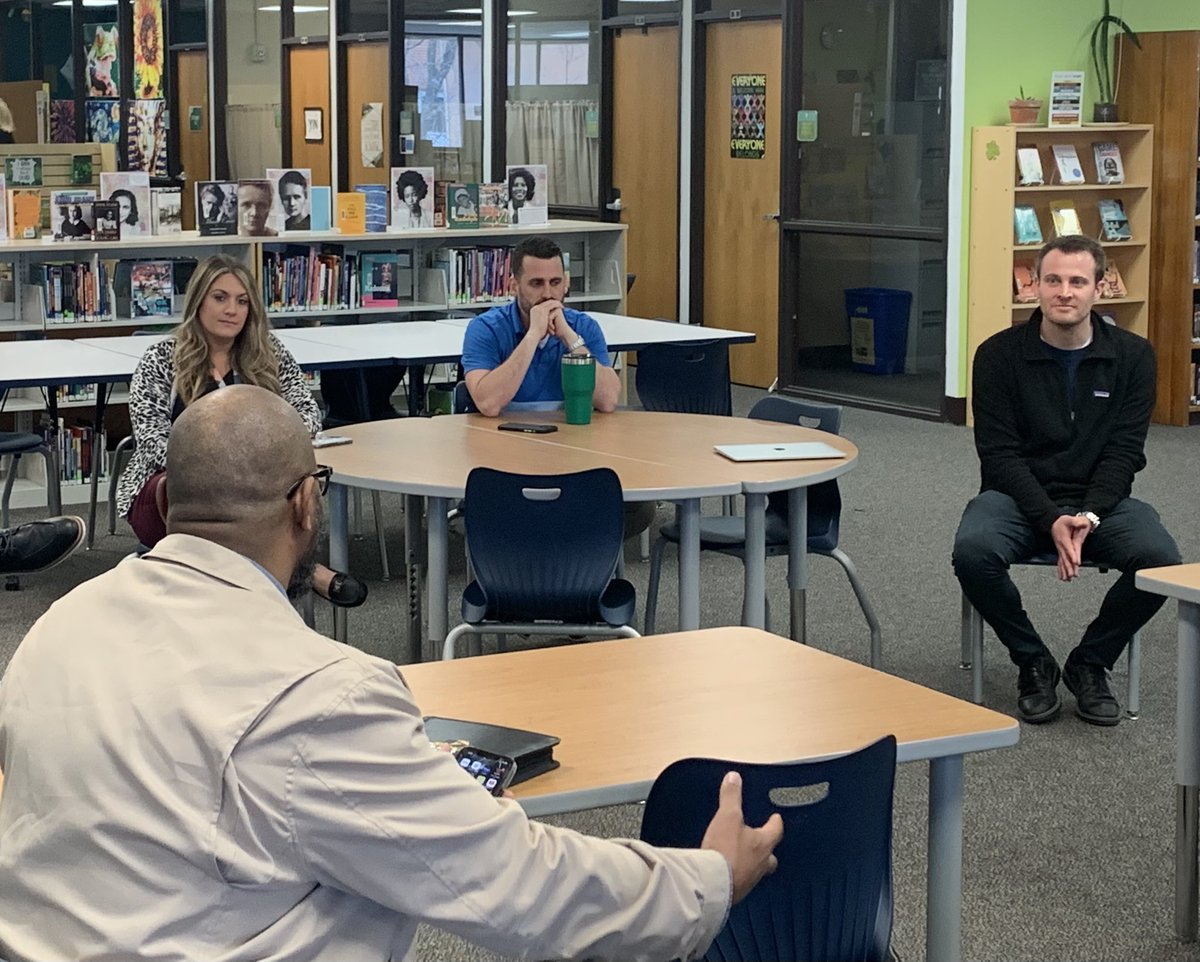 TedHiff's tweet photo. Meeting with the classroom teachers and providing 30 Second Feedback at #HolmanMS @PattonvilleSD ! Thank you @sarahmoran45 for hosting your colleagues from @MLDSLeaders. @SCWestWarriorAP @StLouisRPDC @EducPlus https://t.co/2YWiNLjSho