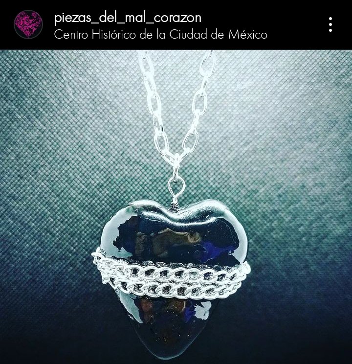 BadHeartMex's tweet photo. #NewCollection #BadHeart💜 #HandMadeHearts❤️ #Handmadejewelry📿 #sacredhearts♥️ https://t.co/X7NF4A7qUz