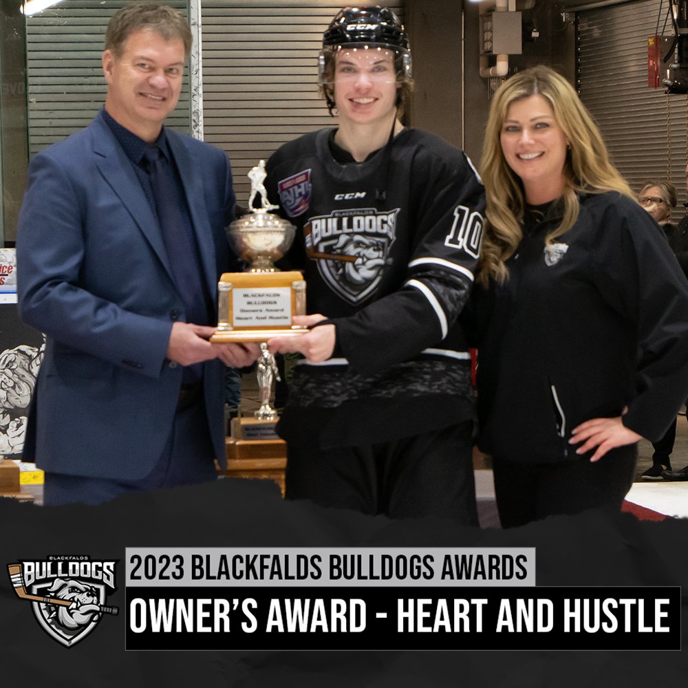 <a href="/reidandwrightad/">Reid & Wright Advertising</a> Owner's Award for Heart and Hustle - Layne Loomer

Congrats to all our award winners!

📸 Eh-> Sports Media