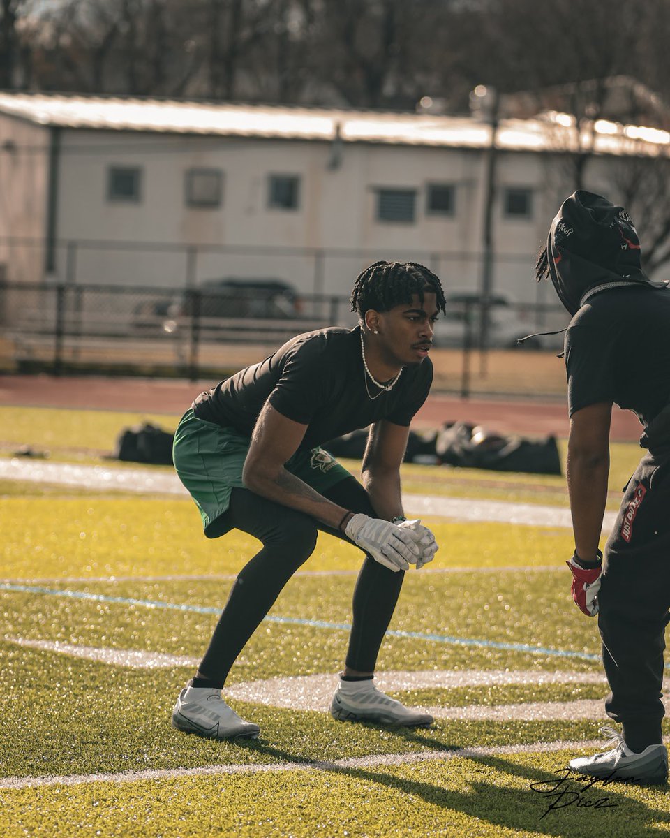 kameronaustinn's tweet photo. About that time again. Can’t wait to show out with my guys in a few months.. 🔰💰@SJRFB @CoachMarangi @coachchurch23 @CoachDeCon31 @CoachKehoeSJR https://t.co/tnenxnfsBC